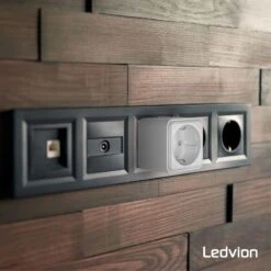 Ledvion Energieverbruiksmeter - Tussenstekker LVW10007_1 -Veiligheid Thuis ledvion smart tussenstekker 4181065 1